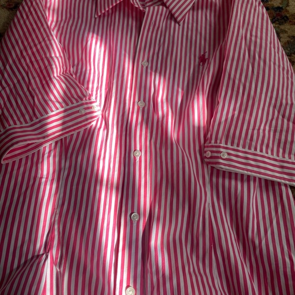 Ralph Lauren woman’s Pink and White Striped Button-Up NWOT 10 3/4 sleeves - Picture 2 of 3
